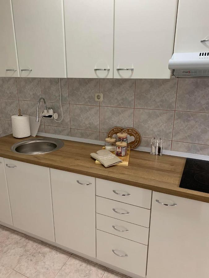 Mar Lux Apartment Куманово Екстериор снимка