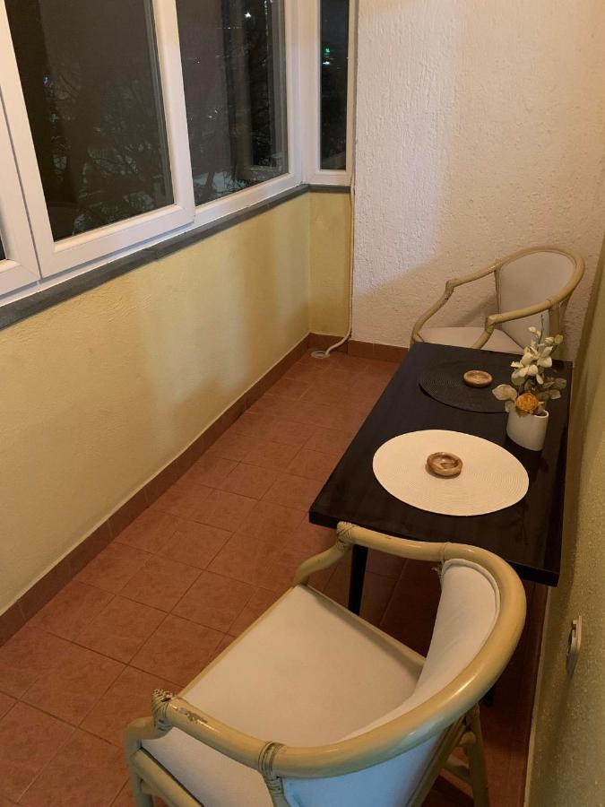 Mar Lux Apartment Куманово Екстериор снимка